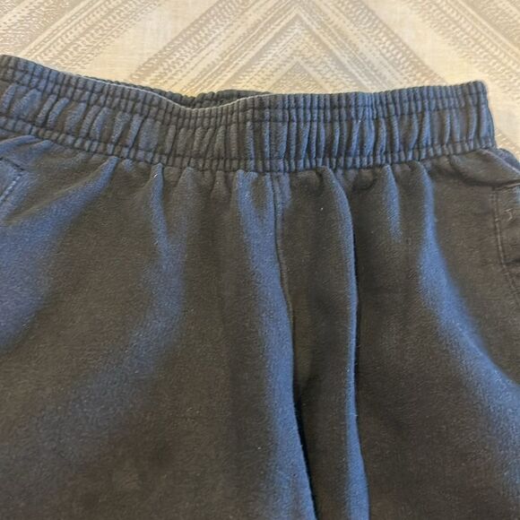 Adidas Boys Black Wide Leg NJ Nets Sweatpants - Picture 3 of 8